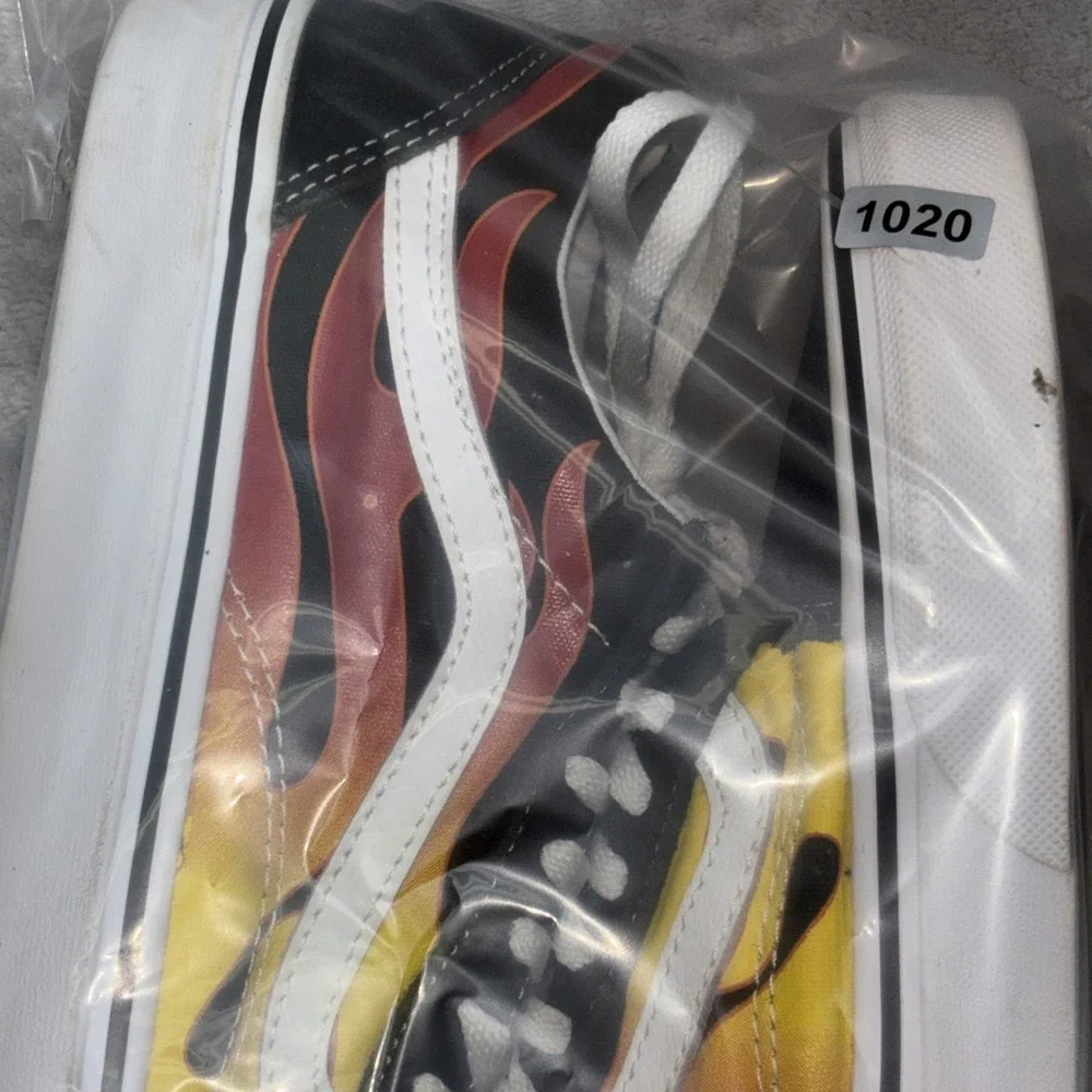 Vans Sneakers Flame Old Skool Low Top Shoes Men's 8.0 Women's 9.5